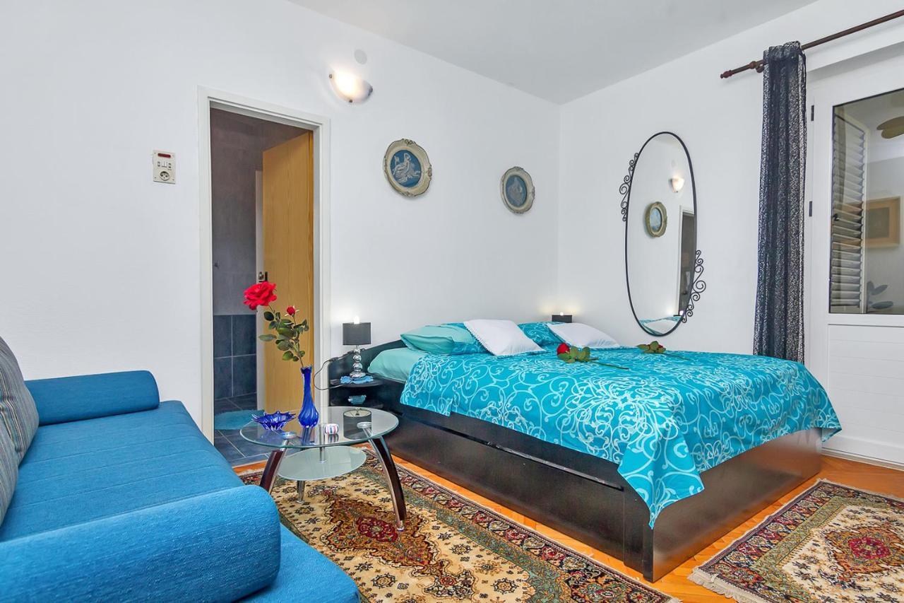 Villa Lory Makarska Buitenkant foto