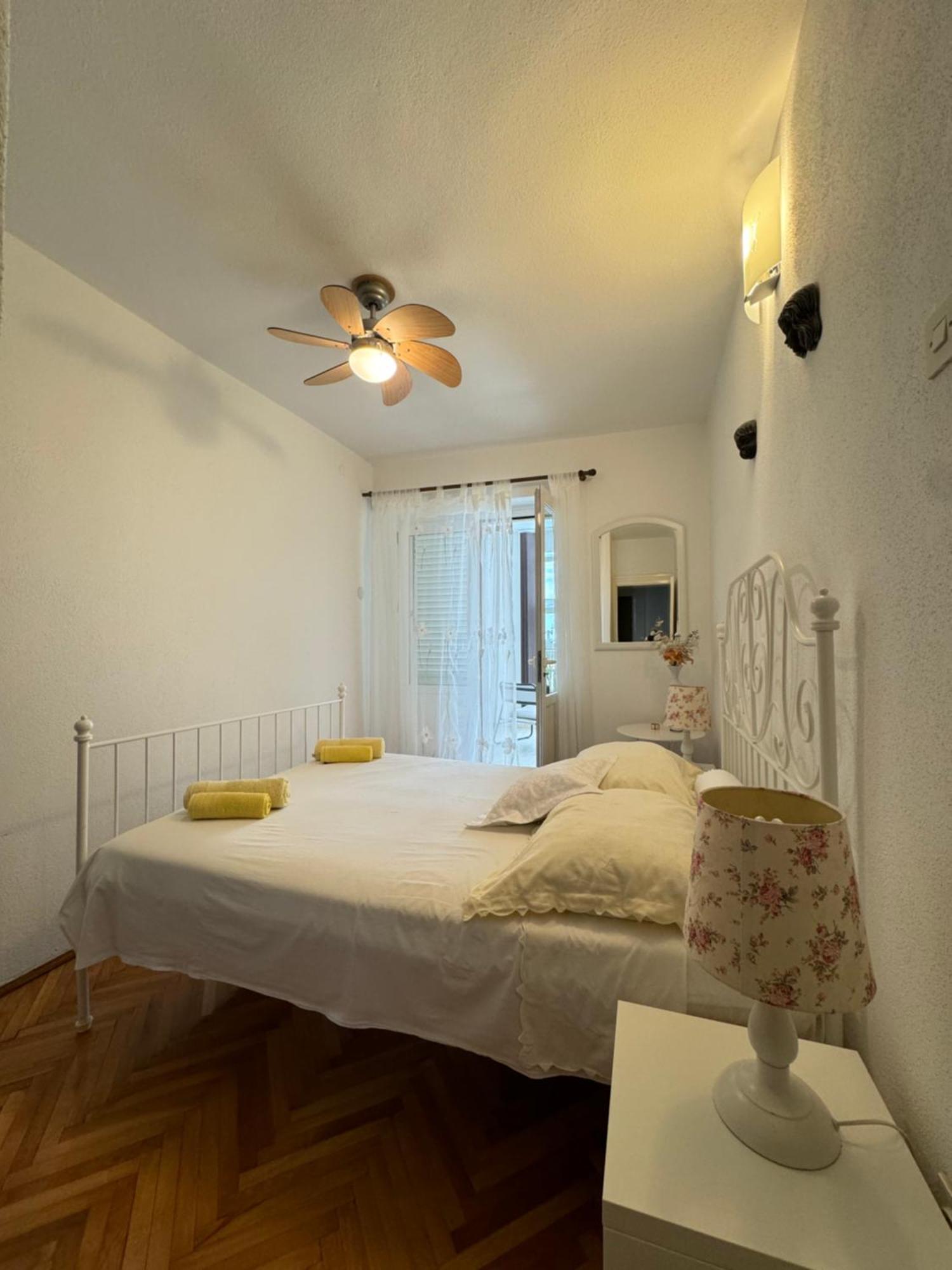 Villa Lory Makarska Buitenkant foto